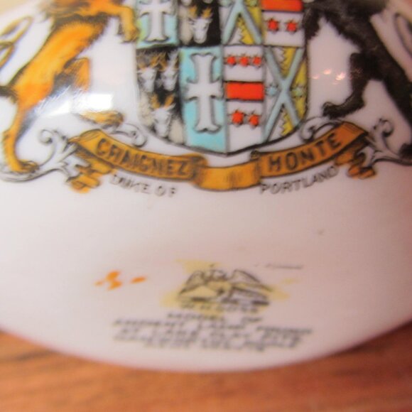 W.H. Goss crested heraldry china vintage Duke of Portland (GC084 Grace) - Picture 5 of 8